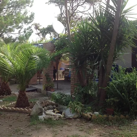 Camping Scogliera Azzurra Campingplatz *